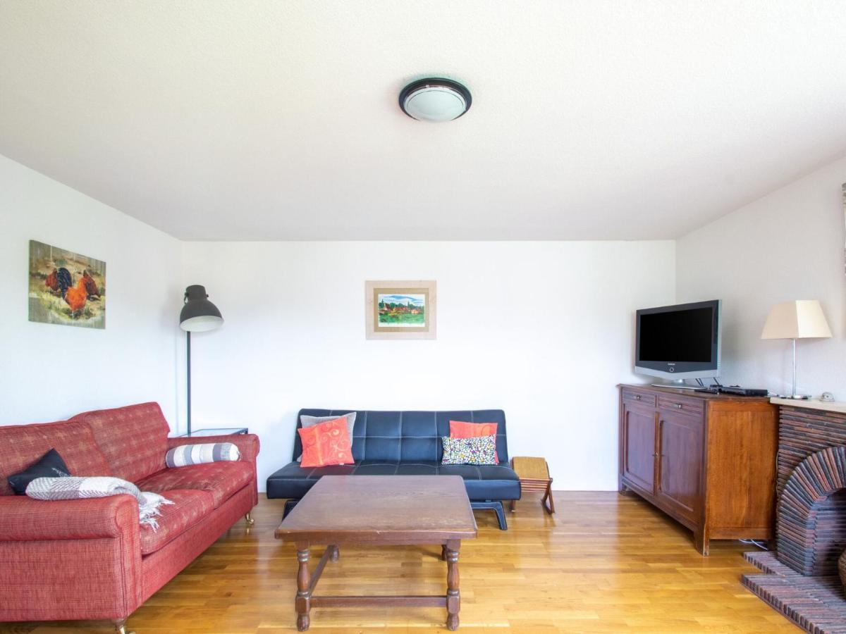 Beautiful With Private Garden Holiday home *